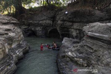 Indahnya wisata alam Batu Kapal di Yogyakarta