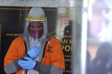 WARGA AMERIKA BURONAN INTERPOL