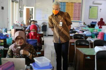 Ganjar instruksikan Disdikbud Jateng siapkan skenario KBM tatap muka