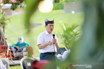 Cek Fakta: Luhut Panjaitan sebut arak Bali dapat turunkan jumlah penderita COVID-19?