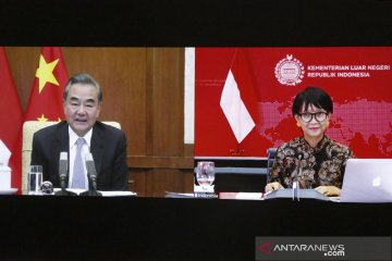 Menlu RI-China tegaskan dukungan untuk kerja sama vaksin
