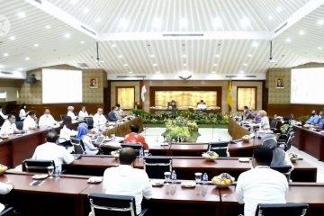 Menteri ATR diskusikan Jabodetabek-Punjur dengan 5 kepala daerah di Banten