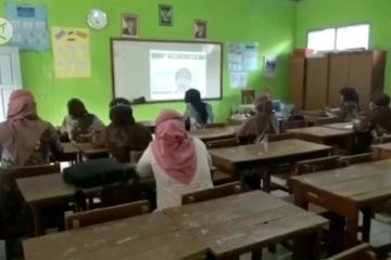 Pengamat: Sekolah harus siap terapkan kurikulum darurat