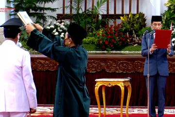 Presiden Jokowi lantik Isdianto sebagai Gubernur Kepulauan Riau