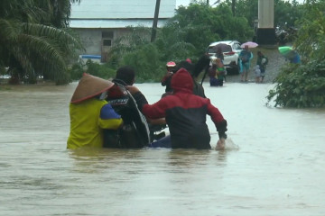 Banjir landa tujuh kecamatan di Aceh Barat