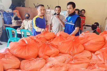 Dinsos Cilegon salurkan 30 ton beras kepada warga terdampak COVID-19 
