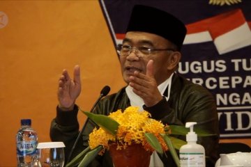 Menko PMK berharap perekonomian Papua segera membaik