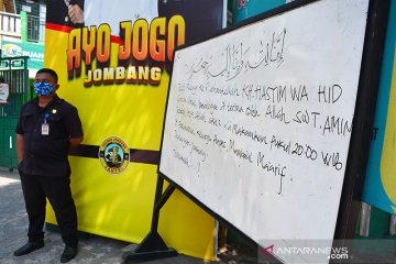 Jenazah Gus Im dibawa ke Denanyar Jombang lewat jalur darat