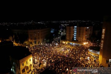 Ribuan warga Israel kembali demo desak PM Netanyahu mundur