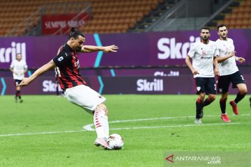 AC Milan tutup musim dengan kemenangan 3-0 atas Cagliari