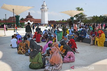 Wisatawan nikmati libur Idul Adha di Serang