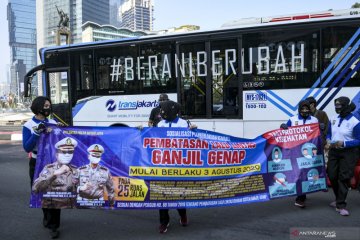 Ganjil-genap di tengah PSBB transisi dinilai tidak tepat