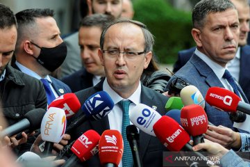 PM Kosovo Avdullah Hoti terinfeksi corona