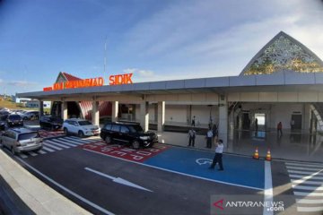 Sebelum diresmikan, Kemenhub uji mendarat di Bandara Muhammad Sidik