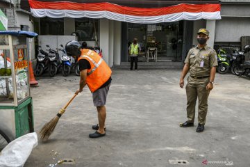 Satpol PP DKI tindak penggunaan masker di leher dan dagu