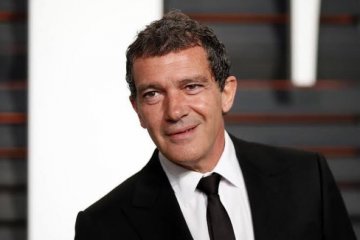 Antonio Banderas dinyatakan sembuh dari COVID-19