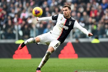 Tidak diinginkan Pirlo, Juventus persilakan Ramsey cari klub baru