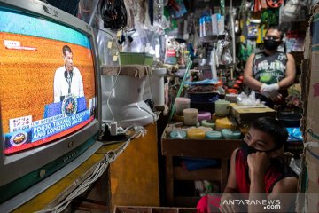 Duterte "sangat percaya" pada vaksin corona Rusia, rela ikut uji coba