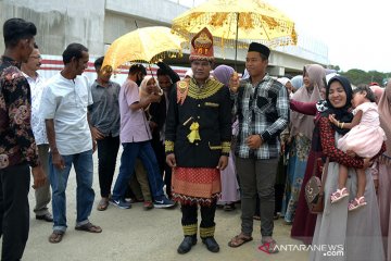 Antar linto pesta perkawinan ditengah COVID-19