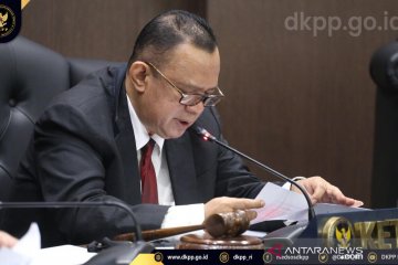 Terima uang, DKPP berhentikan Anggota KPU Maluku Tenggara Barat