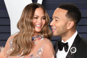 Chrissy Teigen dan John Legend nantikan anak ketiga?