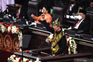 Pidato di parlemen, Presiden 4 kali serukan bajak momentum krisis