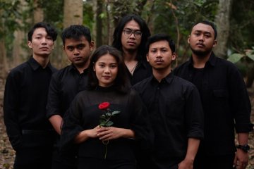 Band Tirant kisahkan friksi anak dengan orang tua lewat "Senandika"