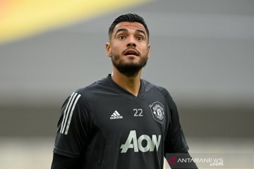 Manchester United carikan klub baru untuk Sergio Romero