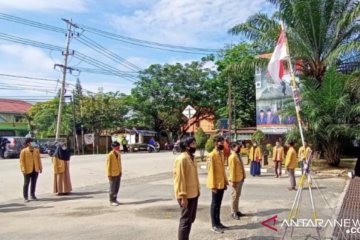 Mahasiswa Kaltim gelar aksi saat peringatan HUT RI