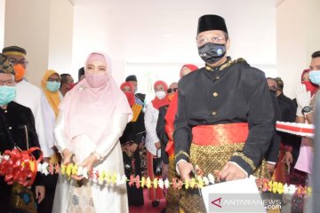 Gubernur NTB resmikan gedung layanan COVID-19 di HUT RI