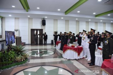 Ketua DPR pakai pakaian adat tekuluk, Jambi nyatakan kebangggannya