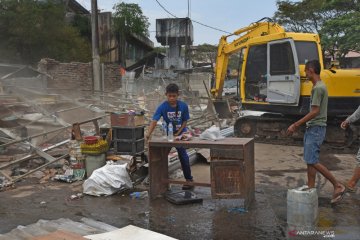 Penertiban untuk membuka ruang terbuka hijau