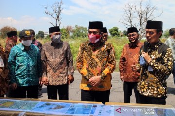 Lokasi masjid bantuan Uni Emirat Arab di Solo ditinjau Menag