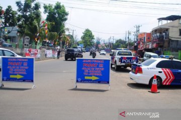 Polres Cianjur berlakukan sistem buka tutup lalu lintas menuju Puncak