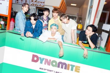 BTS hadirkan suasana disko tapi santai dalam single "Dynamite"