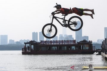 Festival lompat air BMX di Hubei