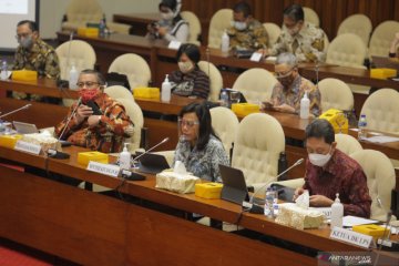 Rapat kerja pemerintah dengan Komisi XI DPR