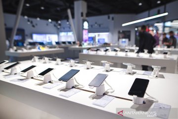 Penjualan ponsel dunia turun karena pandemi, Samsung paling terdampak
