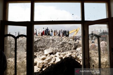 Pencarian korban banjir bandang di Afghanistan