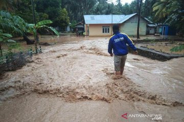 Banjir rendam sejumlah rumah warga di Bone Bolango