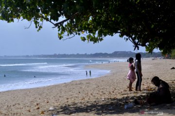 Bali tunda pembukaan wilayah untuk kunjungan wisman