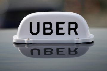 Uber dilaporkan jual divisi swakemudi