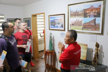 Dubes RI promosikan budaya Indonesia pada diplomat asing di Pyongyang