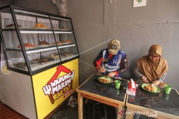 WARUNG MAKAN RAKYAT GRATIS