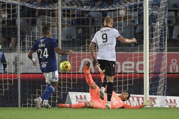 Dua gol Dolberg antarkan Nice hantam Strasbourg 2-0