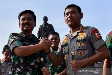 Anggota DPR minta jajaran TNI-Polri contoh kekompakan Panglima-Kapolri