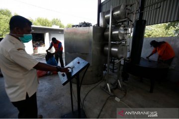 Pengolahan-sampah plastik jadi BBM