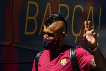 Vidal kecam Barcelona di luar dan di dalam lapangan