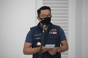 Ridwan Kamil berduka 100 dokter meninggal karena COVID-19