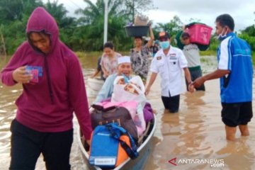 Sungai Satui meluap, tiga desa di Tanah Bumbu-Kalsel dilanda banjir